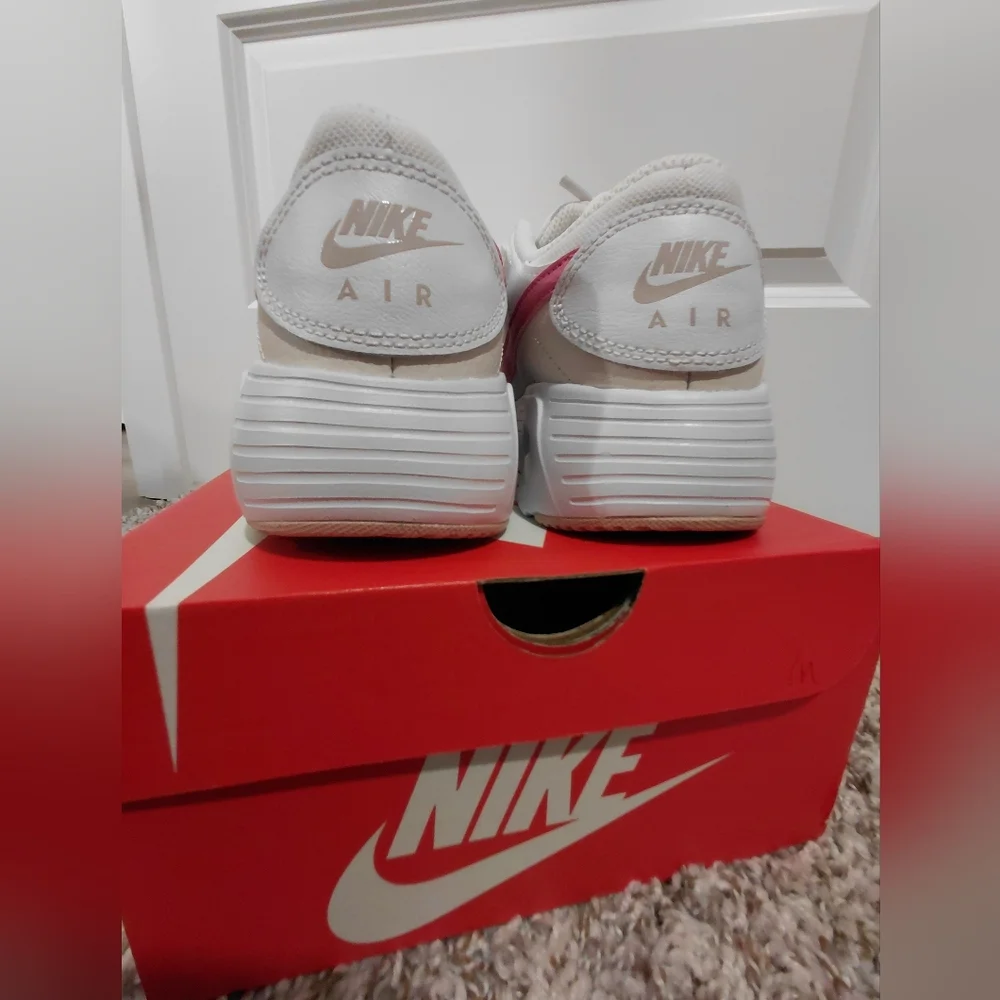 Nike stylish sneakers